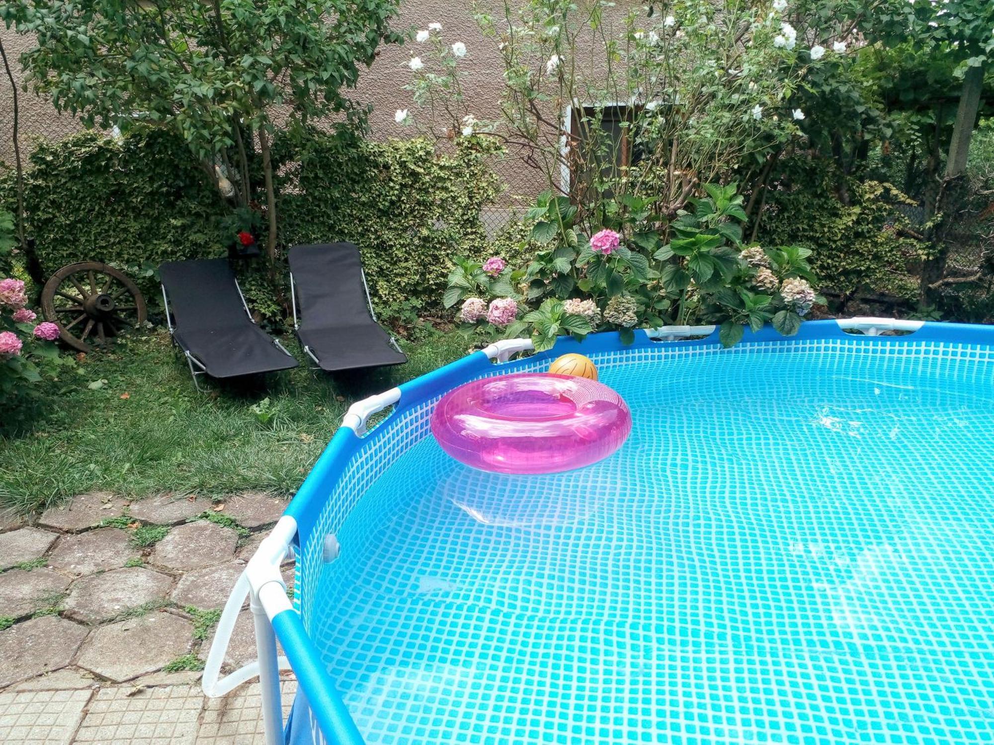 Guest House Emiliya Ovchartsi  Luaran gambar