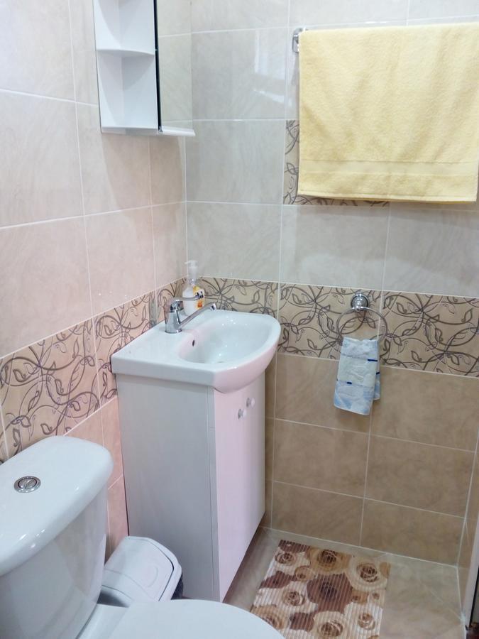 Guest House Emiliya Ovchartsi  Luaran gambar